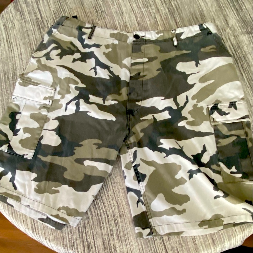 Rothco white , black and Gray Camouflage Cargo Shorts
